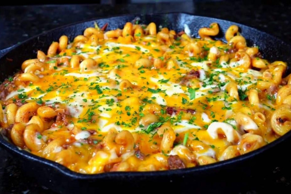 Easy To Make Cheeseburger Skillet