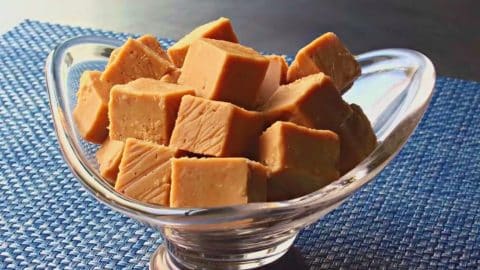 How To Make Grandma’s Peanut Butter Fudge | DIY Joy Projects and Crafts Ideas