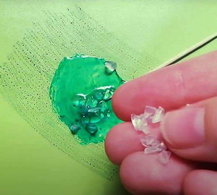Plastic Bottle Hack: Make Easy Gemstones! 
