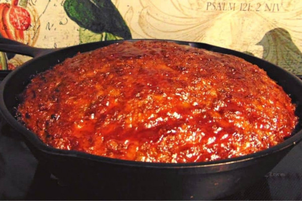 Old-Fashioned Skillet Meatloaf Recipe