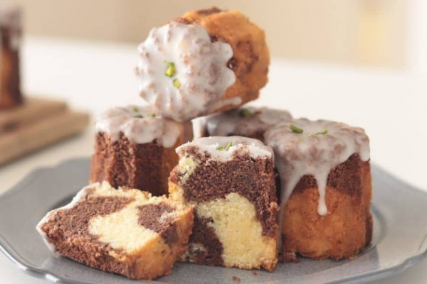 Valentine Marble Chocolate Pound Cake Recipe