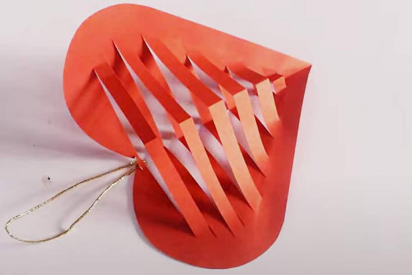 diy paper heart for valentines day tutorial