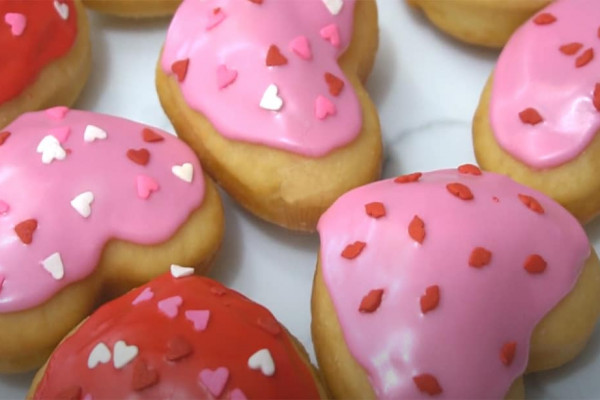 heart shaped donuts recipe