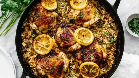 Easy & Healthy Skillet Chicken & Rice Recipe | DIY Joy Projects and Crafts Ideas