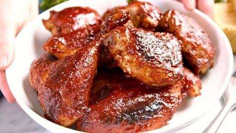 Easy Oven-baked BBQ Chicken Recipe | DIY Joy Projects and Crafts Ideas