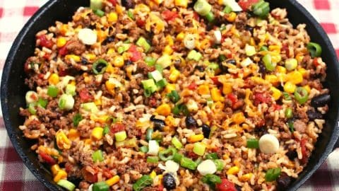 Easy Tex-Mex Ground Beef Skillet Recipe | DIY Joy Projects and Crafts Ideas