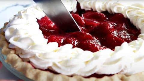 How to Make Fresh Strawberry Pie without Jello | DIY Joy Projects and Crafts Ideas