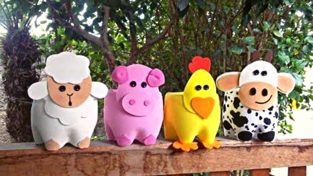 DIY Animal-Shaped Flower Pots Using Plastic Bottles