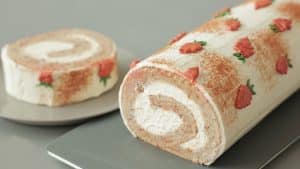 Easy Carrot Cake Roll Recipe