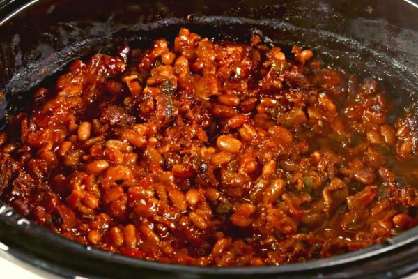 Easy Homemade Classic Baked Beans Recipe