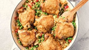 Easy Skillet Chicken Thighs & Rice Recipe