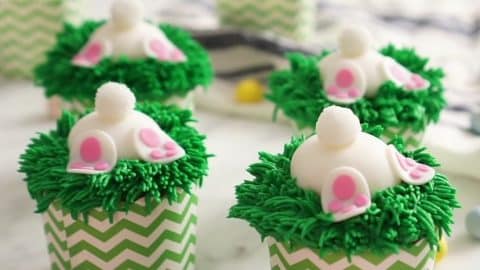 Easy To Make Easter Bunny Cupcakes | DIY Joy Projects and Crafts Ideas