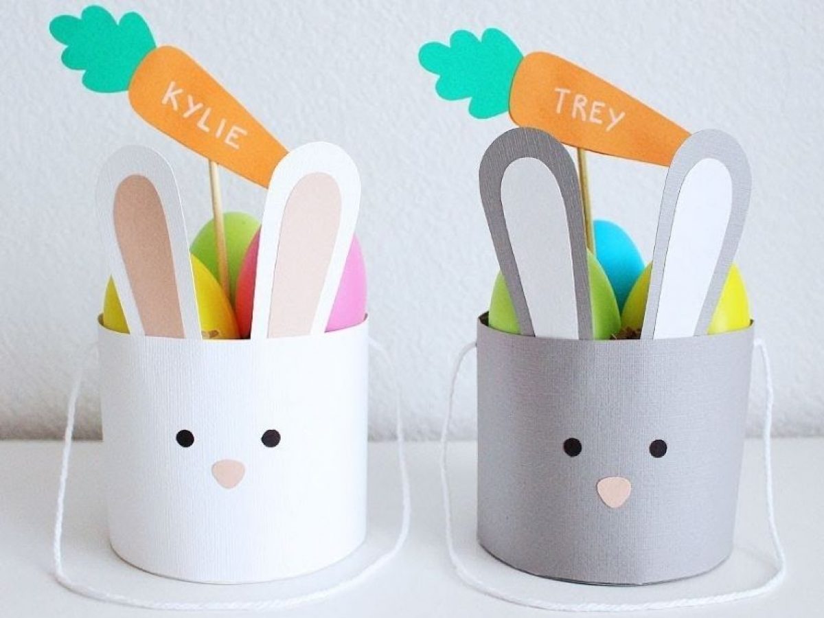 https://diyjoy.com/wp-content/uploads/2022/04/Easy-To-Make-Paper-Easter-Basket-1200x900.jpg