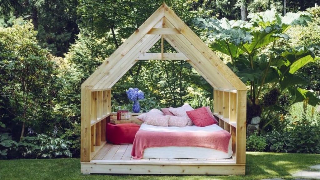 Easy DIY Cabana Daybed Tutorial