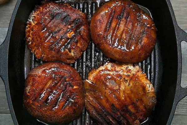 Easy Grilled Portobello Mushrooms Recipe