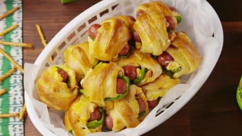 Easy Jalapeno Popper Pigs In A Blanket Recipe | DIY Joy Projects and Crafts Ideas