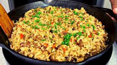 Easy Skillet Cajun Dirty Rice Recipe | DIY Joy Projects and Crafts Ideas