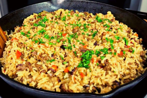 Easy Skillet Cajun Dirty Rice Recipe