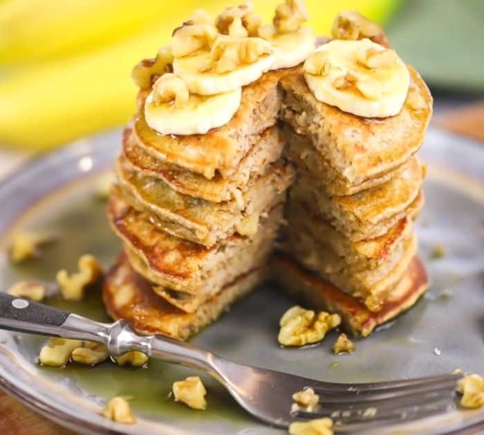 How To Make Banana Oatmeal Pancakes