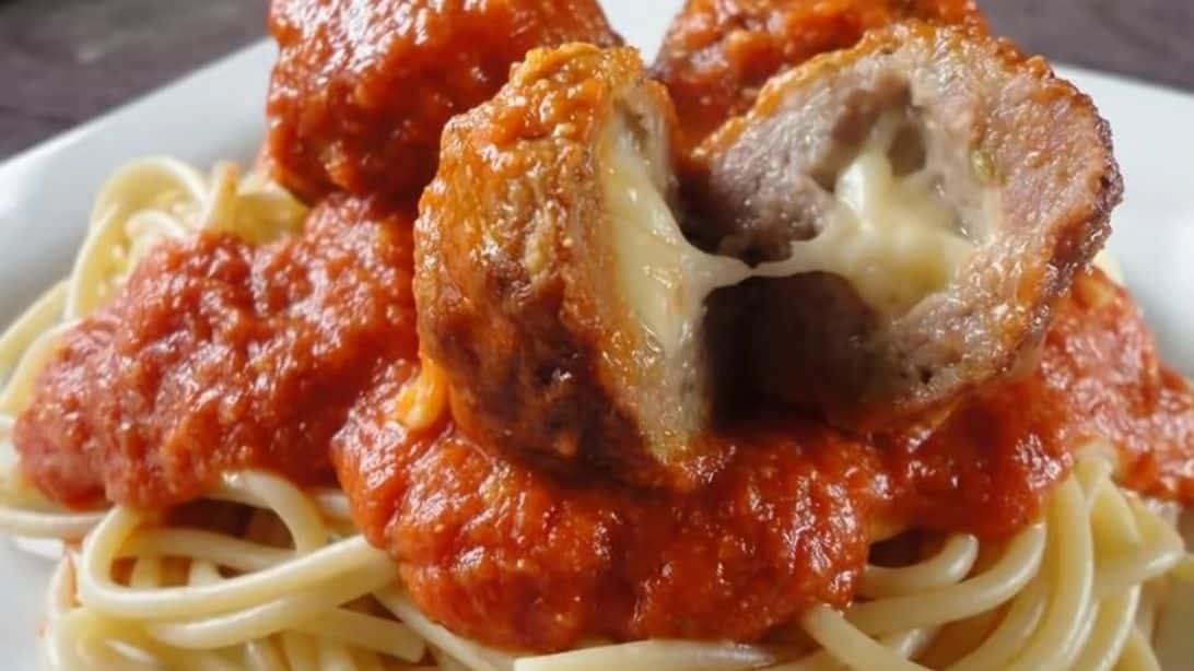 Juicy Mozzarella Cheese Stuffed Meatballs Recipe | DIY Joy Projects and Crafts Ideas