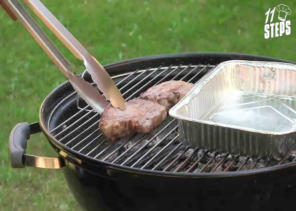 Foil hack for grilling steak