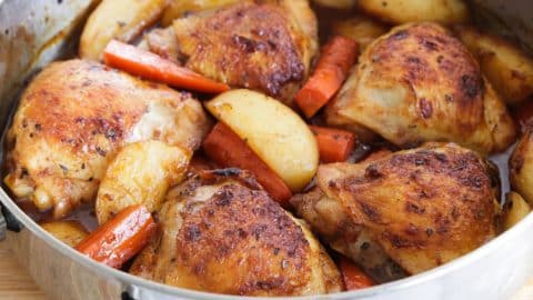 30-Minute Stovetop Chicken & Potato Recipe | DIY Joy Projects and Crafts Ideas