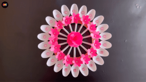 DIY Plastic Spoon Wall Craft