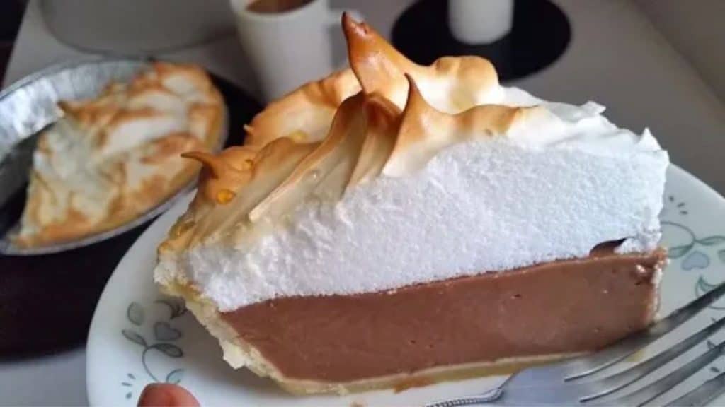 Grandma's Classic Chocolate Pie Recipe