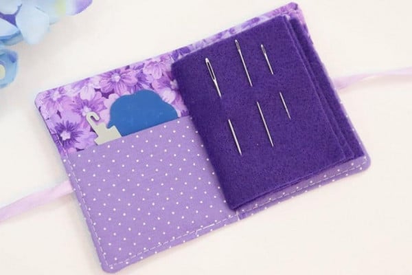 How To Sew A Needle Book