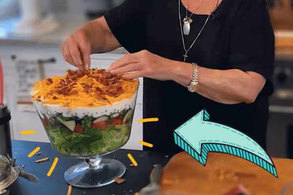 Paula Deen's 7 Layer Salad Recipe