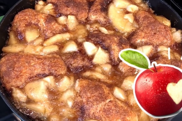 Skillet Apple Pie Biscuits Recipe
