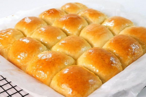 Sweet Hawaiian Bread Rolls Recipe