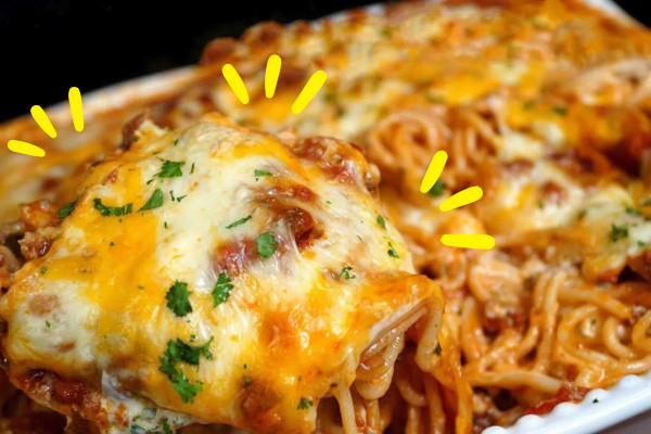 The best cheesy baked spaghetti recipe