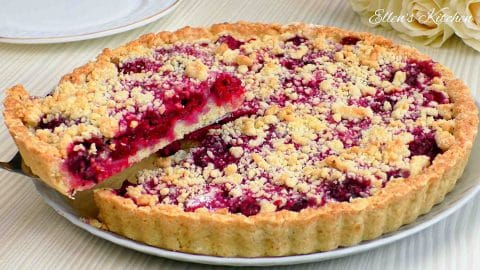 Cherry Pie That Melts In Your Mouth Recipe | DIY Joy Projects and Crafts Ideas