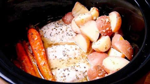 Easy One-Pot Chicken Dinner Recipe | DIY Joy Projects and Crafts Ideas