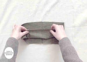 Folding the scrunchie in half