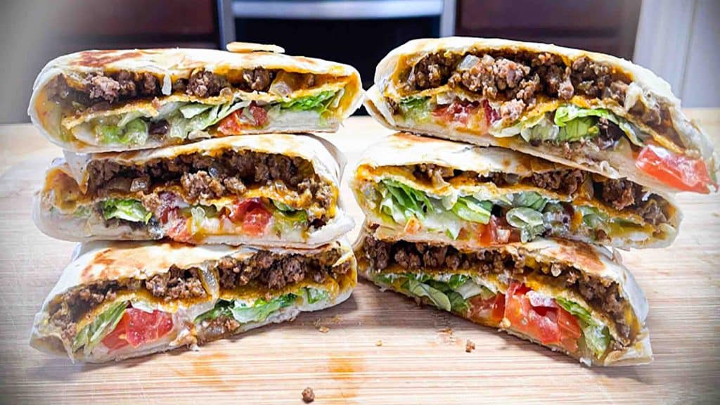 Easy copycat recipe of Taco Bell's famous crunchwrap