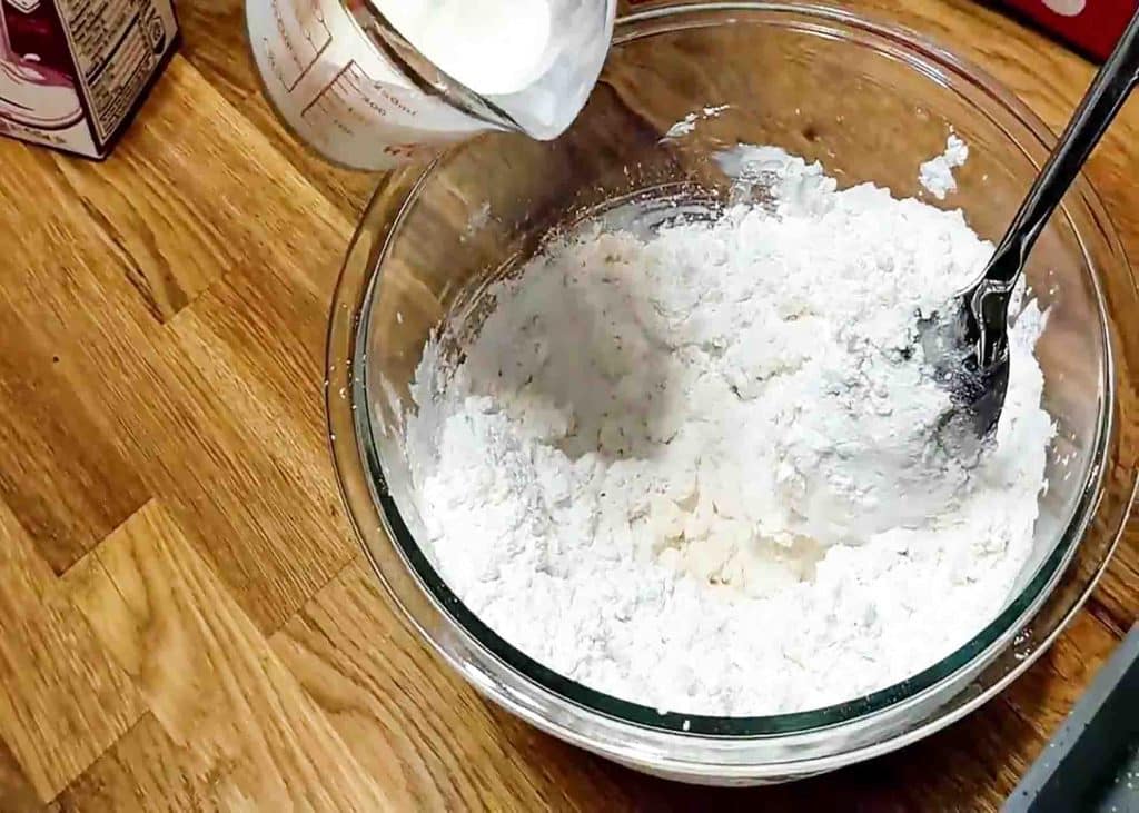 Flour mixture for the old-fashioned two-ingredient biscuit recipe