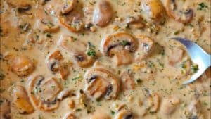 Creamy Garlic Mushroom Sauce Recipe