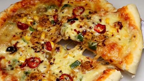 Double Cheese Chicken Pizza Recipe | DIY Joy Projects and Crafts Ideas