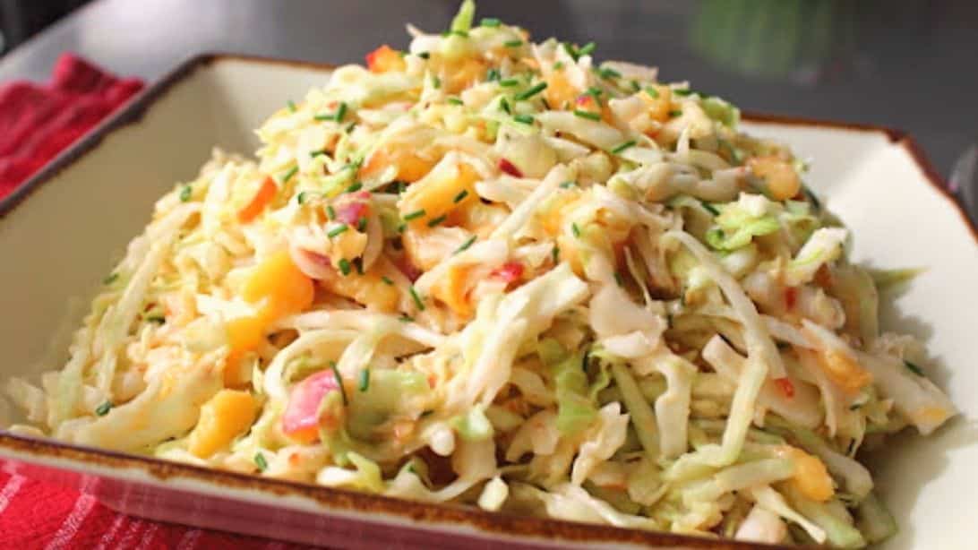 Fresh & Spicy Peach Coleslaw Recipe | DIY Joy Projects and Crafts Ideas