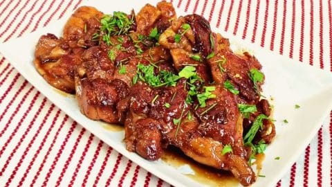 Honey Butter Glazed Chicken Thighs Recipe | DIY Joy Projects and Crafts Ideas