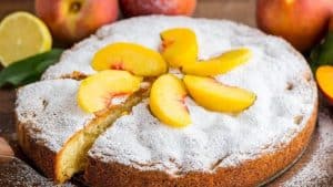 How to Make Peach Cake With Just 4 Steps