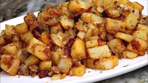 Quick and Easy Breakfast Skillet Potatoes Recipe | DIY Joy Projects and Crafts Ideas
