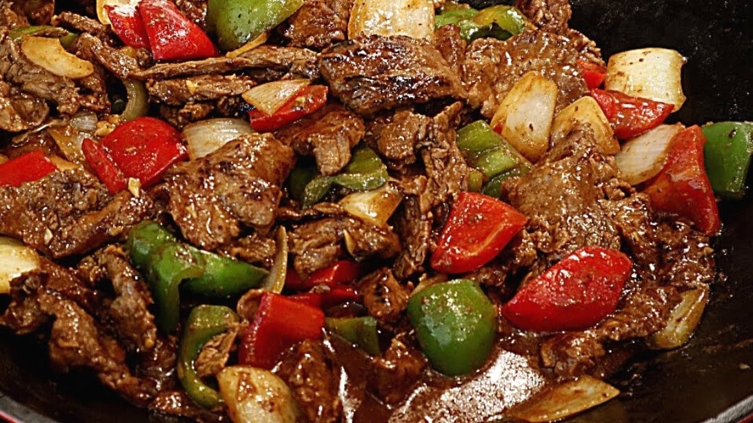 Super Easy Pepper Steak Recipe | DIY Joy Projects and Crafts Ideas