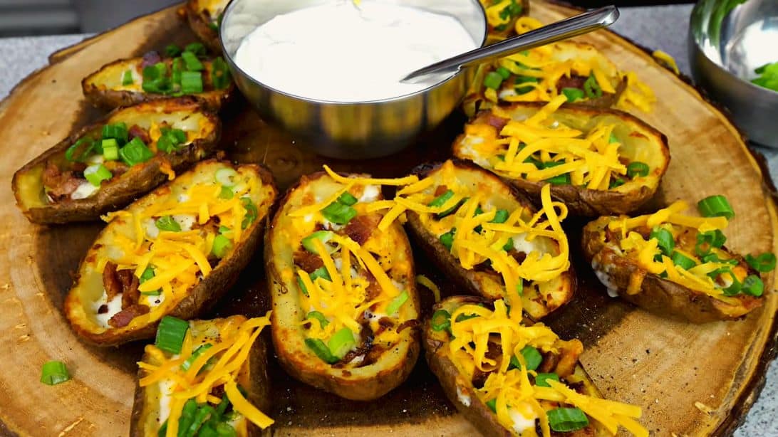 T.G.I. Fridays Potato Skins Copycat Recipe | DIY Joy Projects and Crafts Ideas