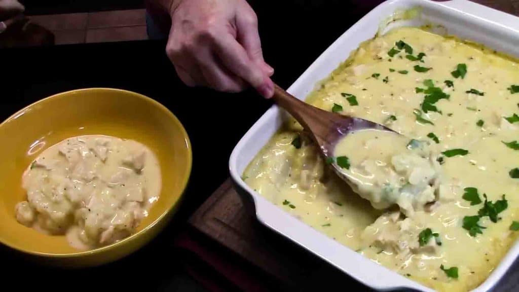 Easy chicken and gravy casserole recipe