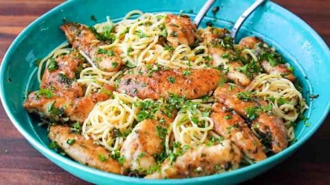 Easy Chicken Scampi Pasta Recipe | DIY Joy Projects and Crafts Ideas