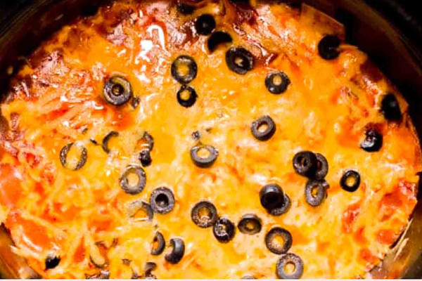 Easy crock pot chicken enchilada recipe