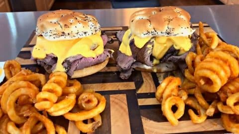 Arby’s Classic Beef ‘N Cheddar Copycat Recipe | DIY Joy Projects and Crafts Ideas